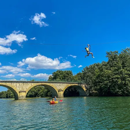 Chez Jeanine - Avec Wifi Et Climatisation Saint-Laurent-dʼAigouze