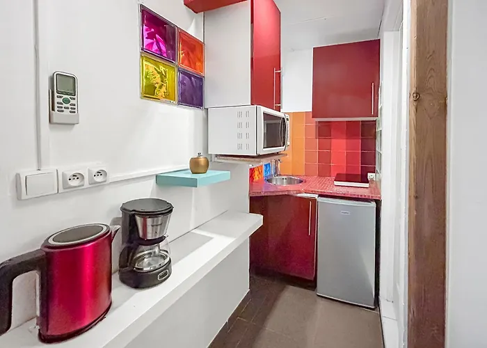 Chez Jeanine - Avec Wifi Et Climatisation Saint-Laurent-dʼAigouze